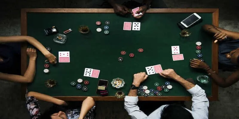 Các thuật ngữ Poker cơ bản đầy đủ và chi tiết